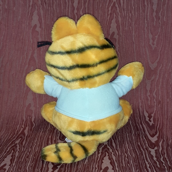 Dankin Garfield Plush Stuffed Animal AM I COOL OR WHAT White T-Shirt - Picture 5 of 8